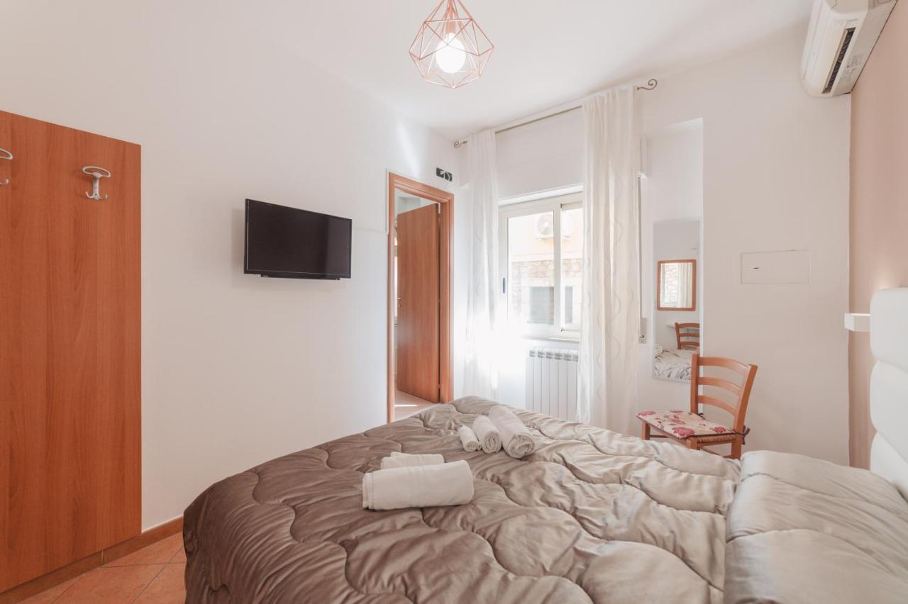 Fontana Vecchia Bed & Breakfast Taormina Bagian luar foto