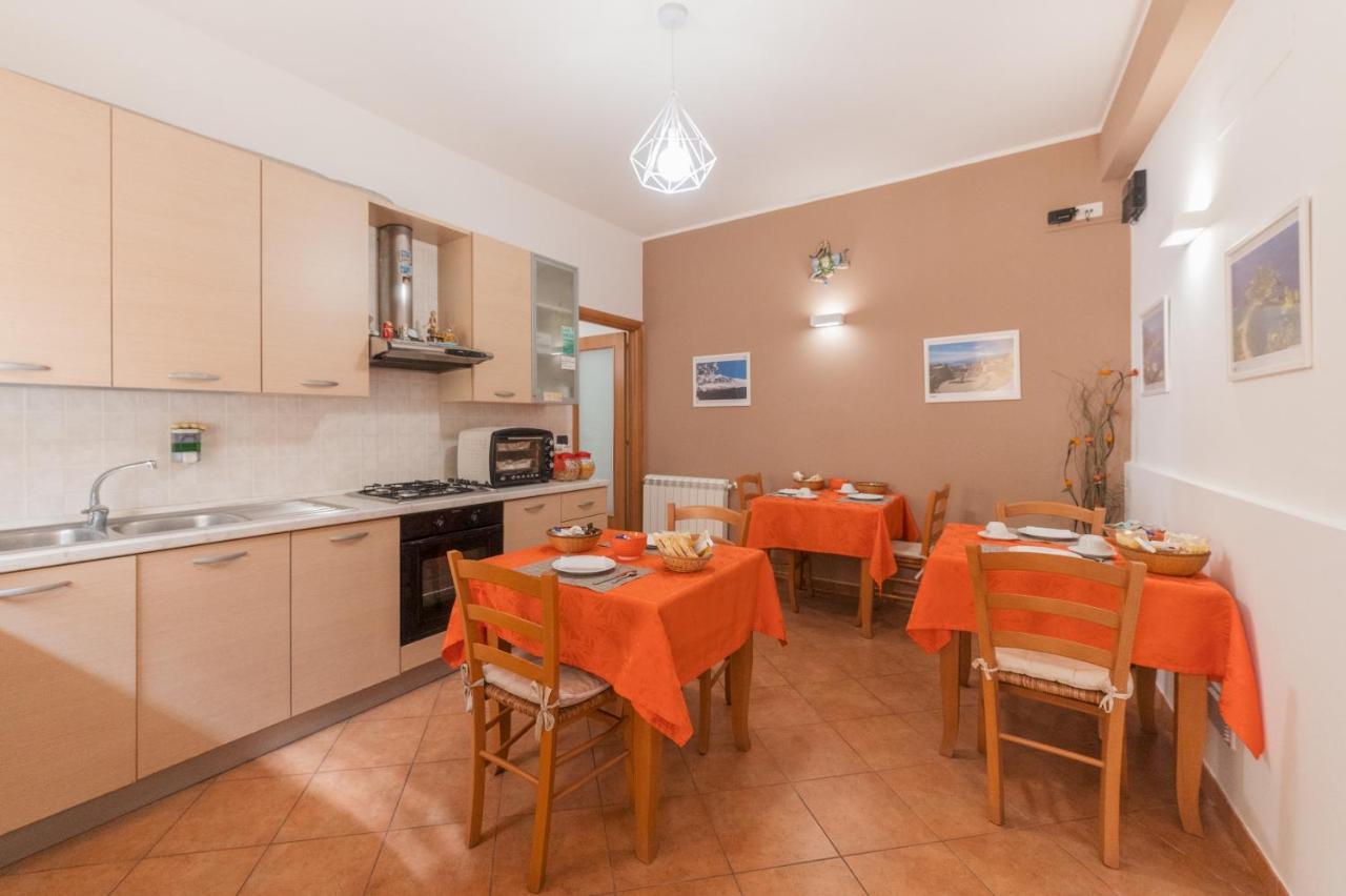 Fontana Vecchia Bed & Breakfast Taormina Bagian luar foto