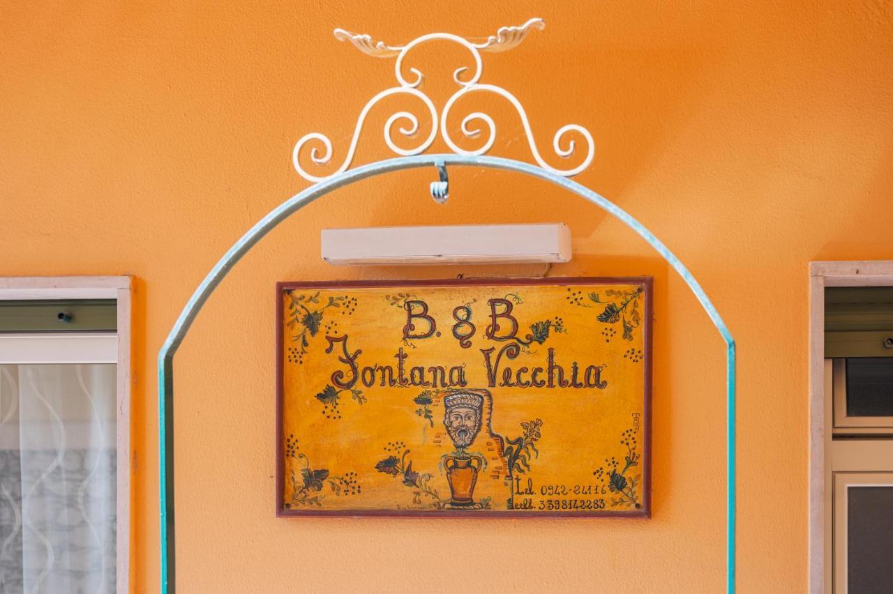 Fontana Vecchia Bed & Breakfast Taormina Bagian luar foto