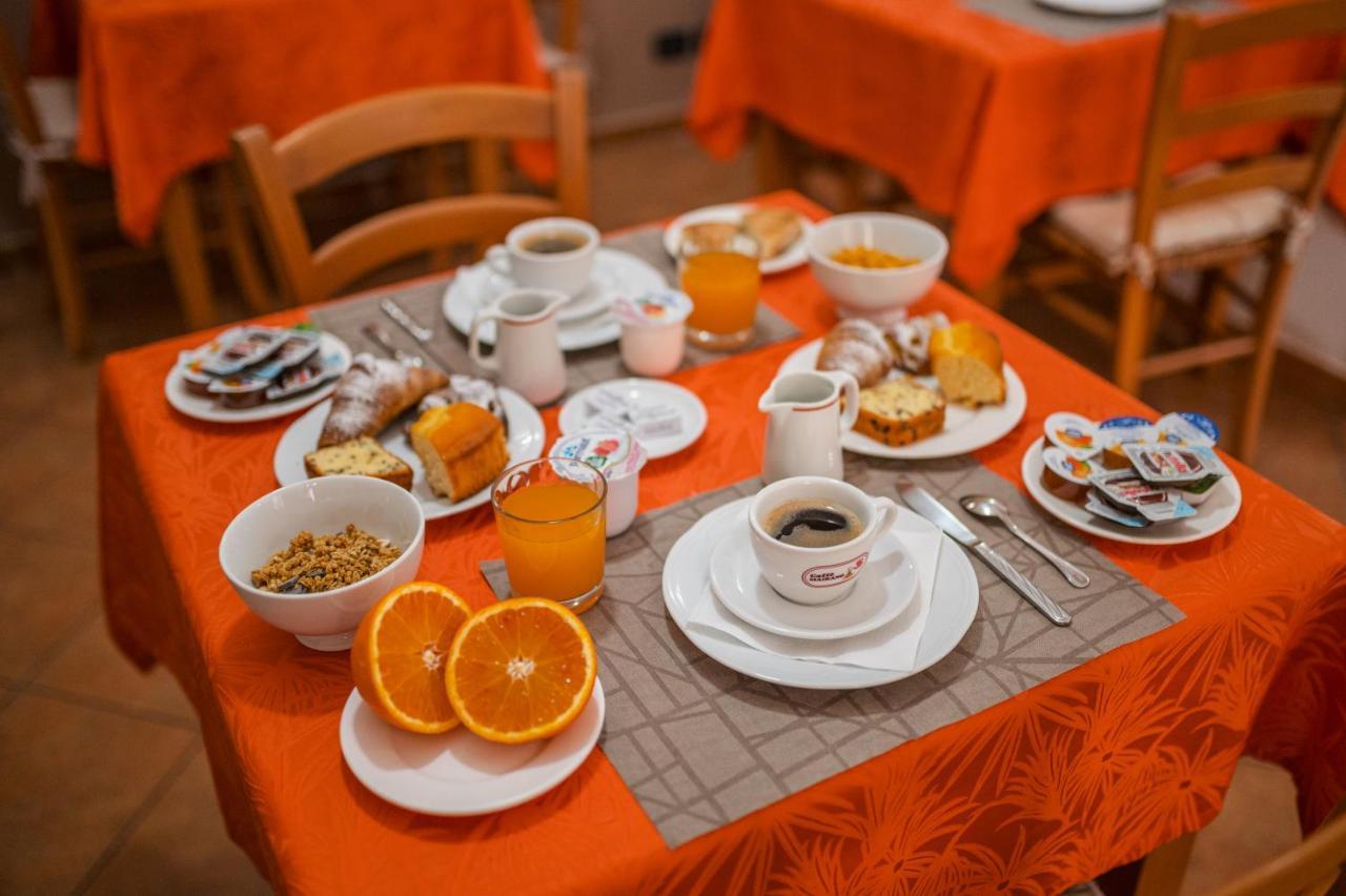Fontana Vecchia Bed & Breakfast Taormina Bagian luar foto