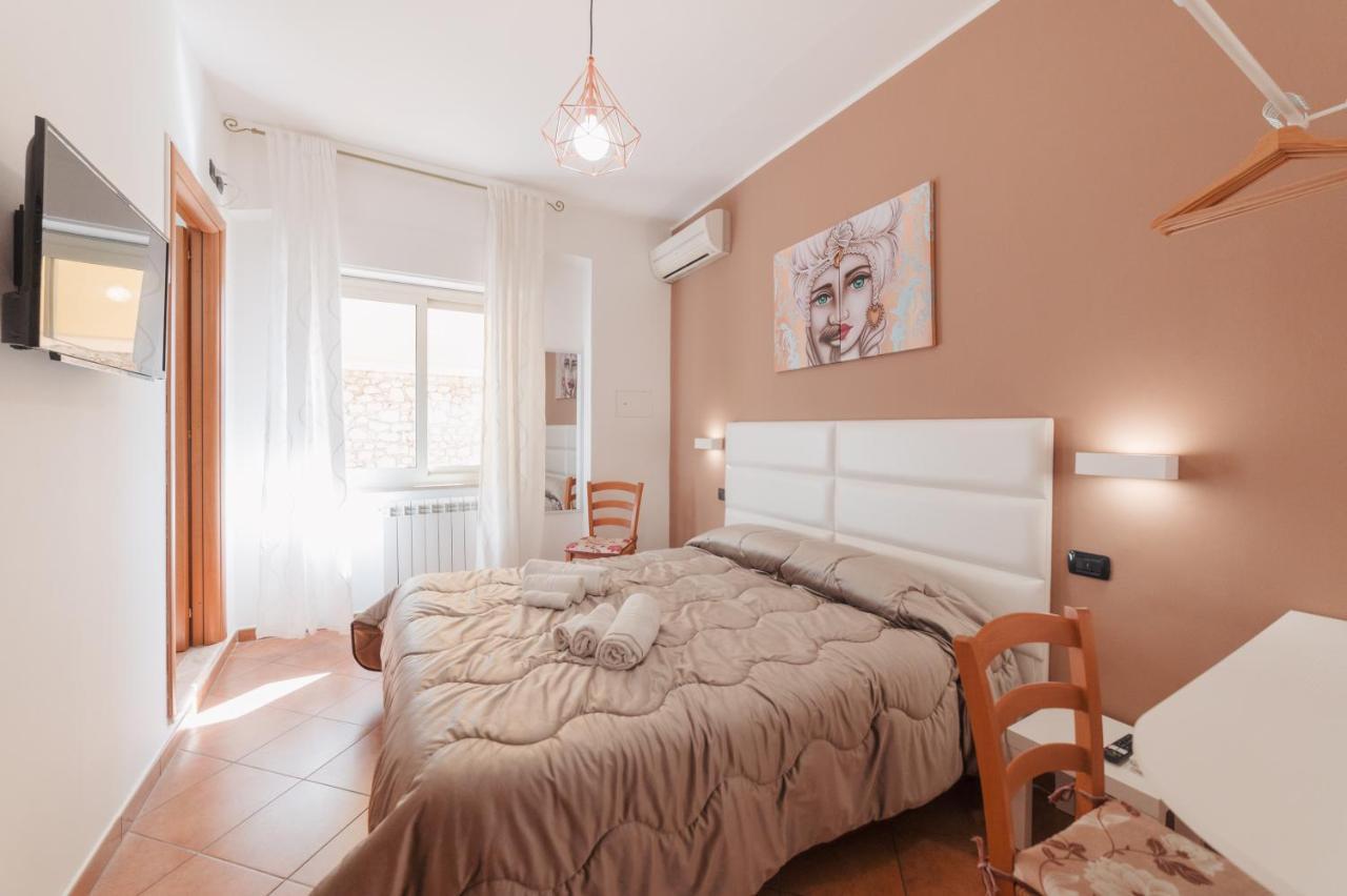 Fontana Vecchia Bed & Breakfast Taormina Bagian luar foto